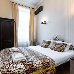 apartments-on-kopenika-12-palatsu-potoccih.hotelslviv.net/